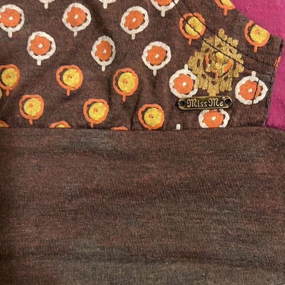 💋Miss Me Long sleeve hooded Shirt size small - Picture 5 of 6